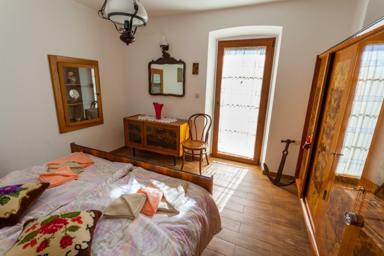 Country Villa St Anton Malinska Exterior foto