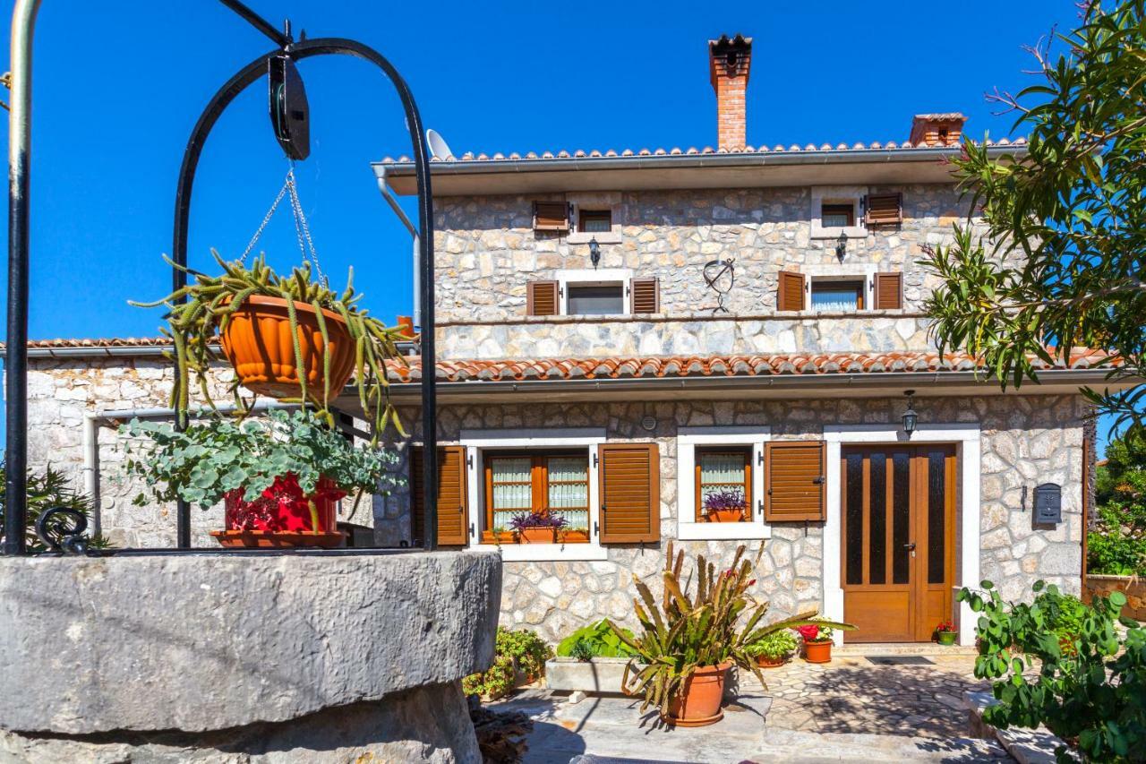Country Villa St Anton Malinska Exterior foto